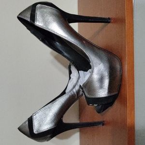 Joey black and silver stilletto size 10 used good condition